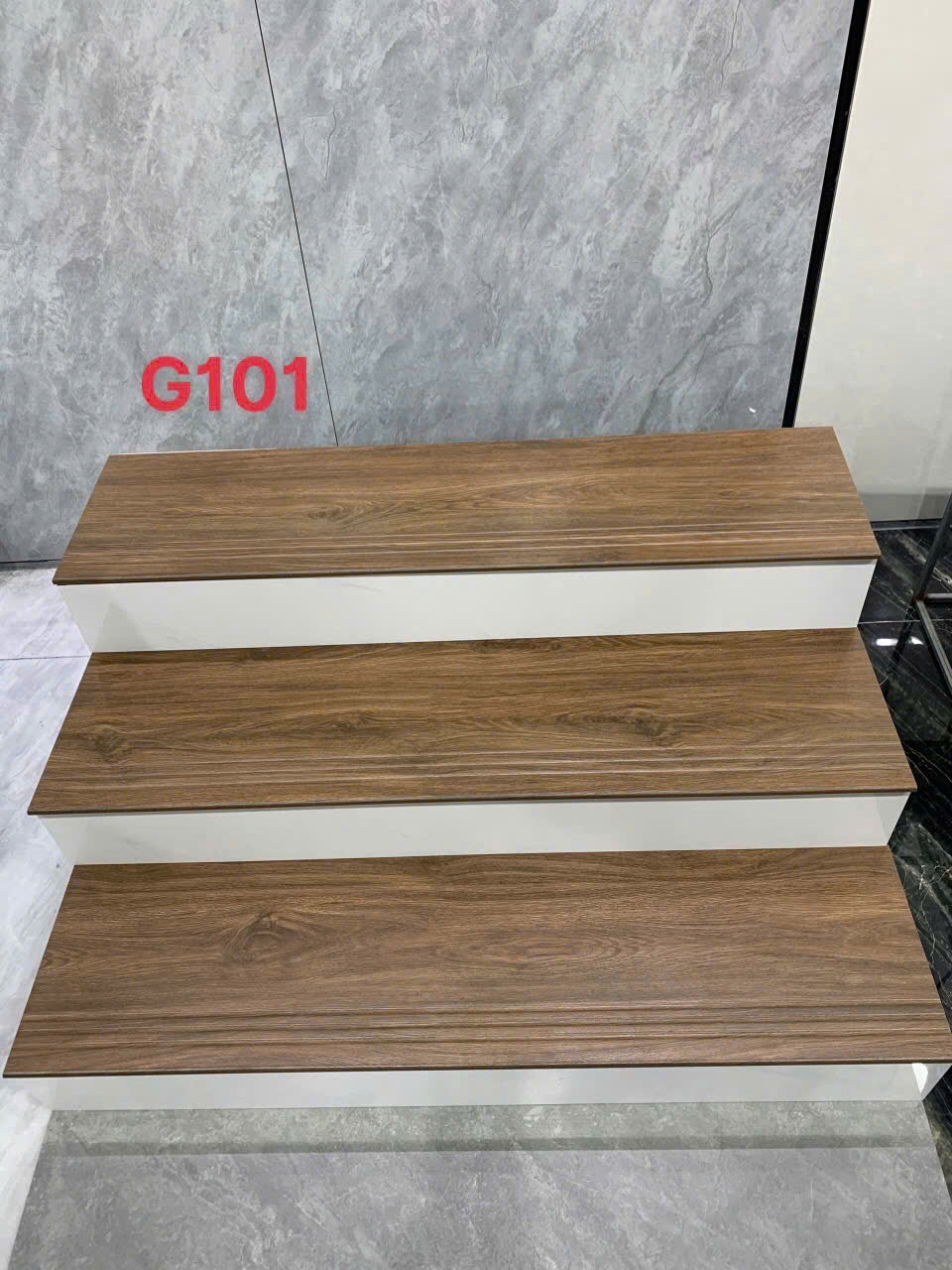 Gạch giả gỗ